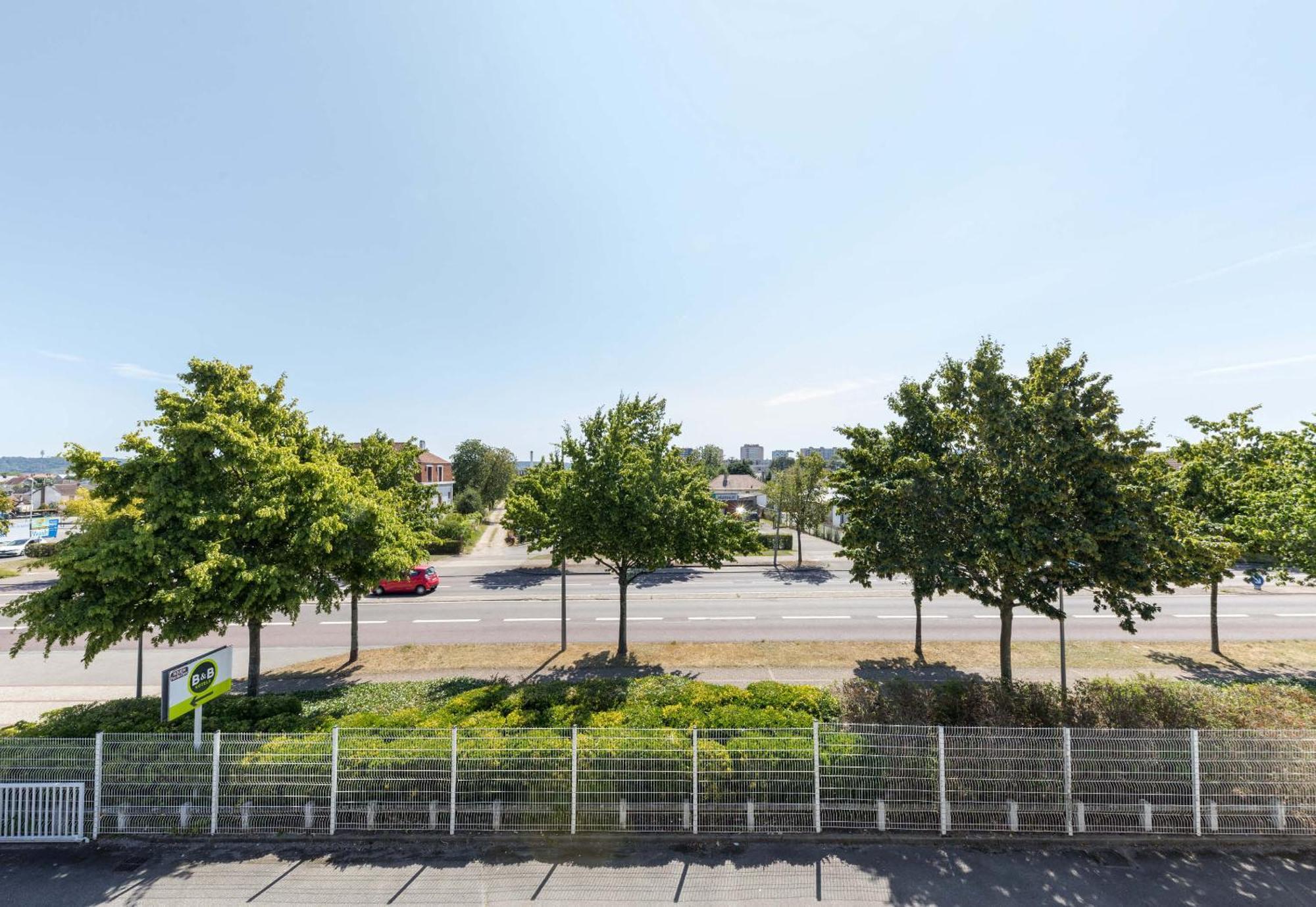 B&B Hotel Rouen Parc Des Expos Zenith Le Grand-Quevilly Buitenkant foto